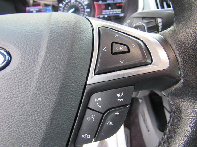 Used 2016 Ford Edge SEL w/ Equipment Group 201A AWD/4WD image 14