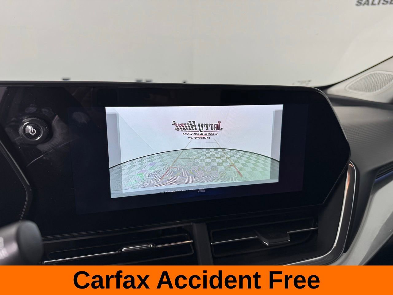 Used 2025 Chevrolet Trax LT image 3