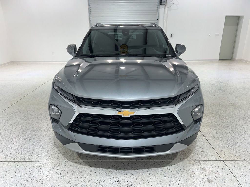 Used 2024 Chevrolet Blazer LT w/ Convenience Package FWD image 8