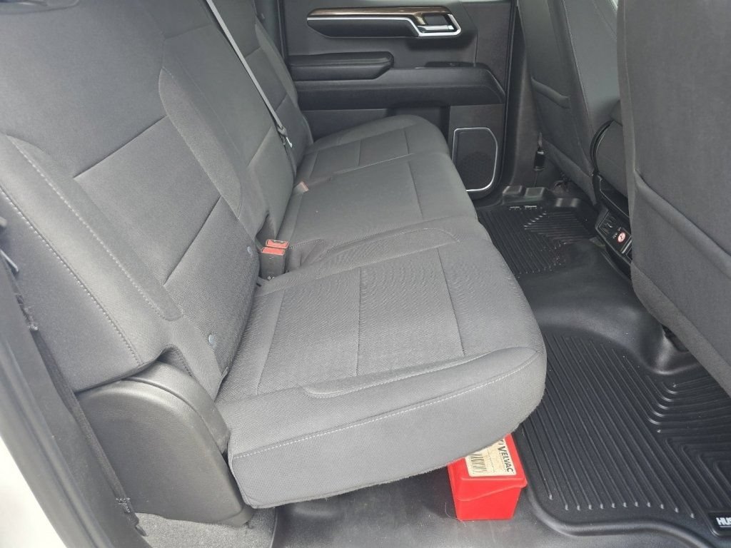 Used 2022 Chevrolet Silverado 1500 LT w/ Safety Package AWD/4WD image 23