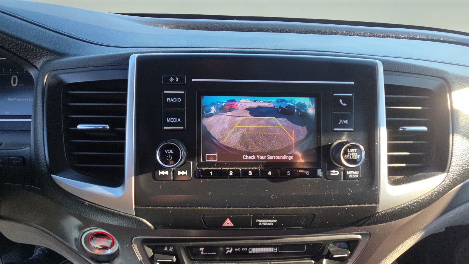 Used 2019 Honda Pilot LX image 35