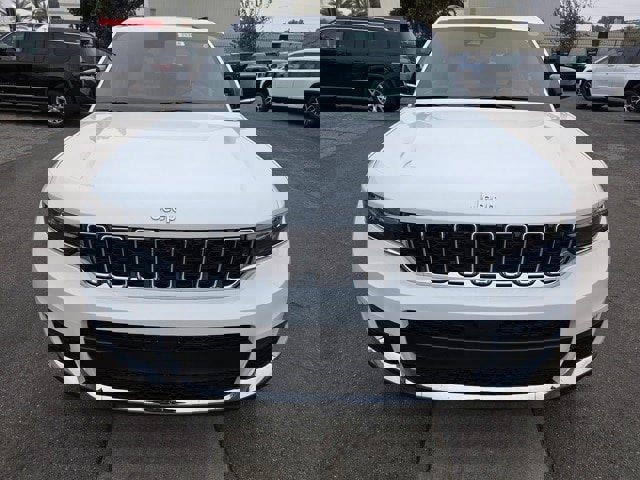 New 2025 Jeep Grand Cherokee L Limited image 2