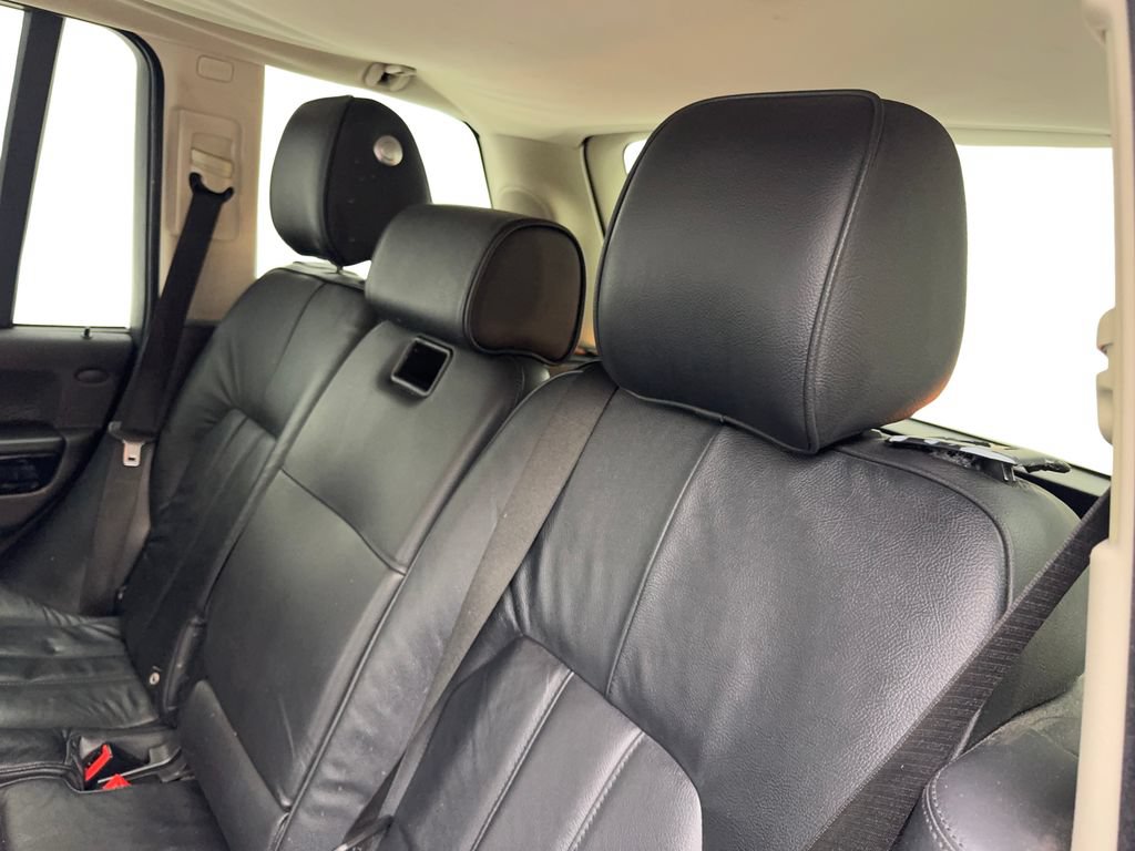 Used 2012 Land Rover Range Rover HSE AWD/4WD image 30