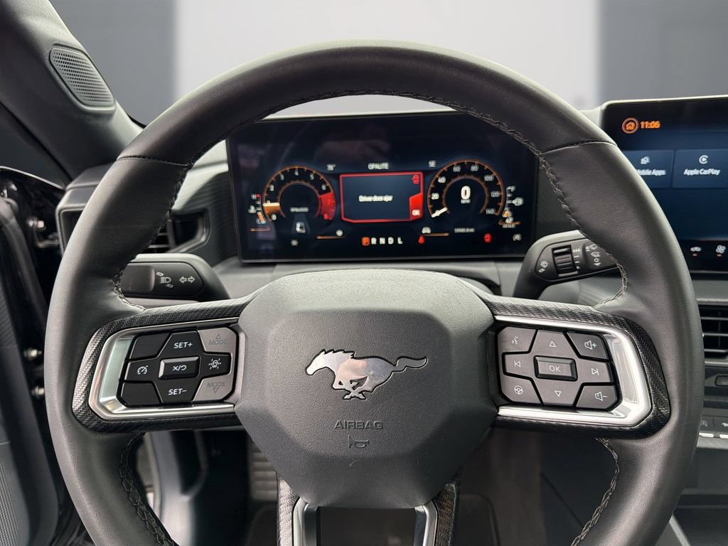 Used 2024 Ford Mustang Coupe RWD image 20