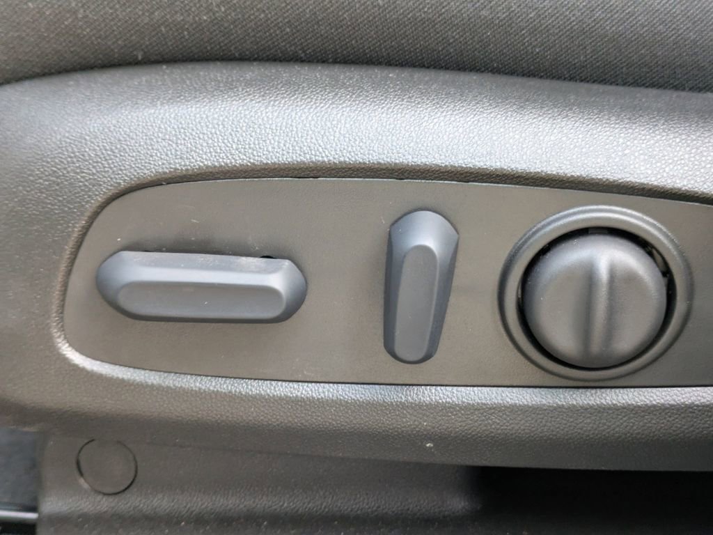 New 2025 Chevrolet Blazer LT w/ Midnight/Sport Edition image 20