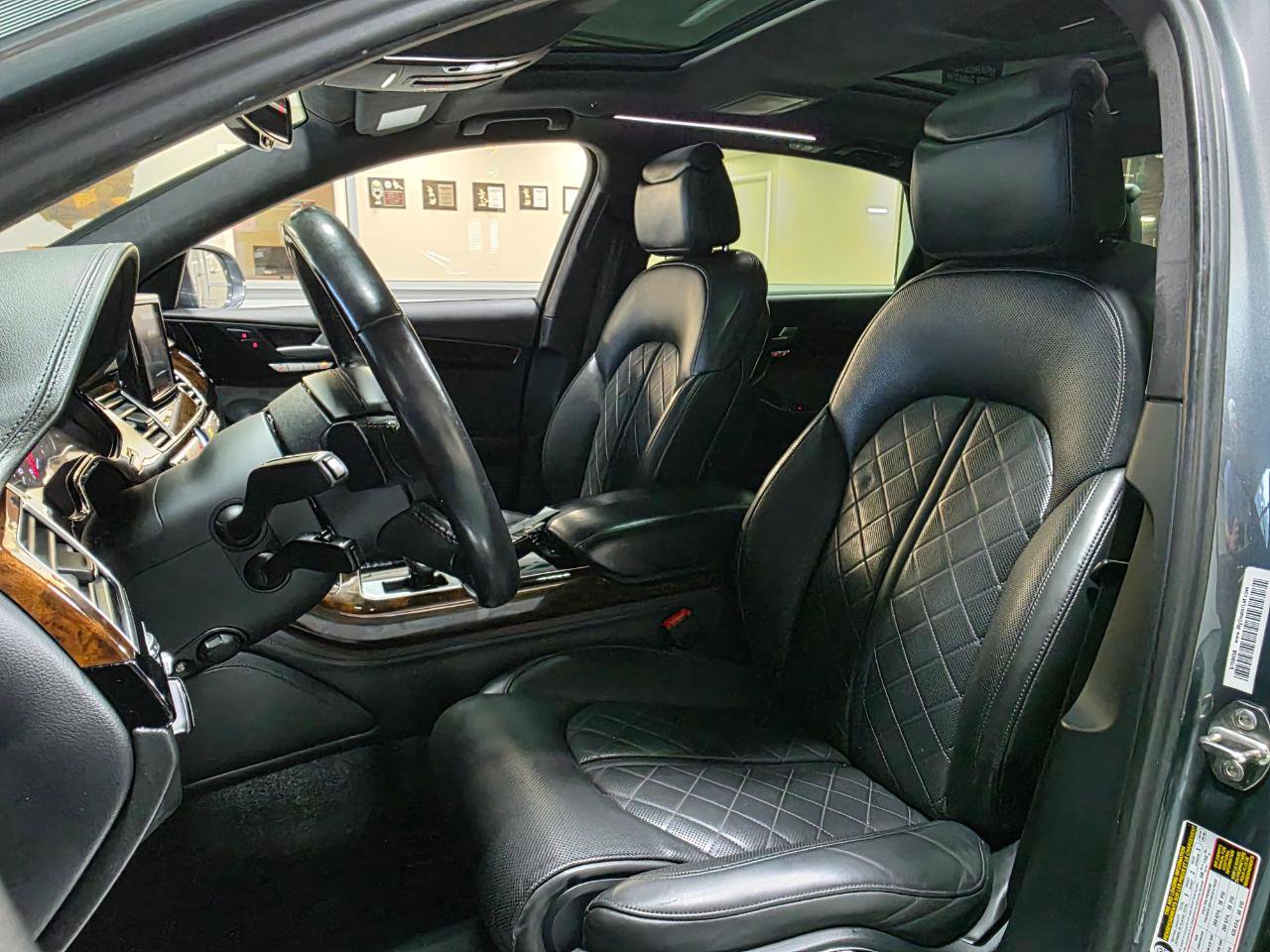 Used 2018 Audi A8 L 4.0T w/ Executive Package image 15