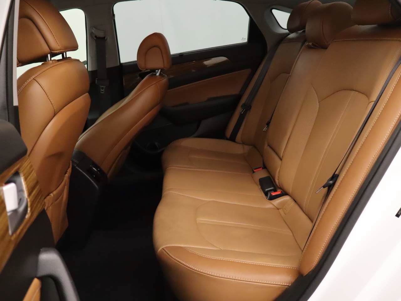 Used 2015 Hyundai Sonata Limited FWD image 16