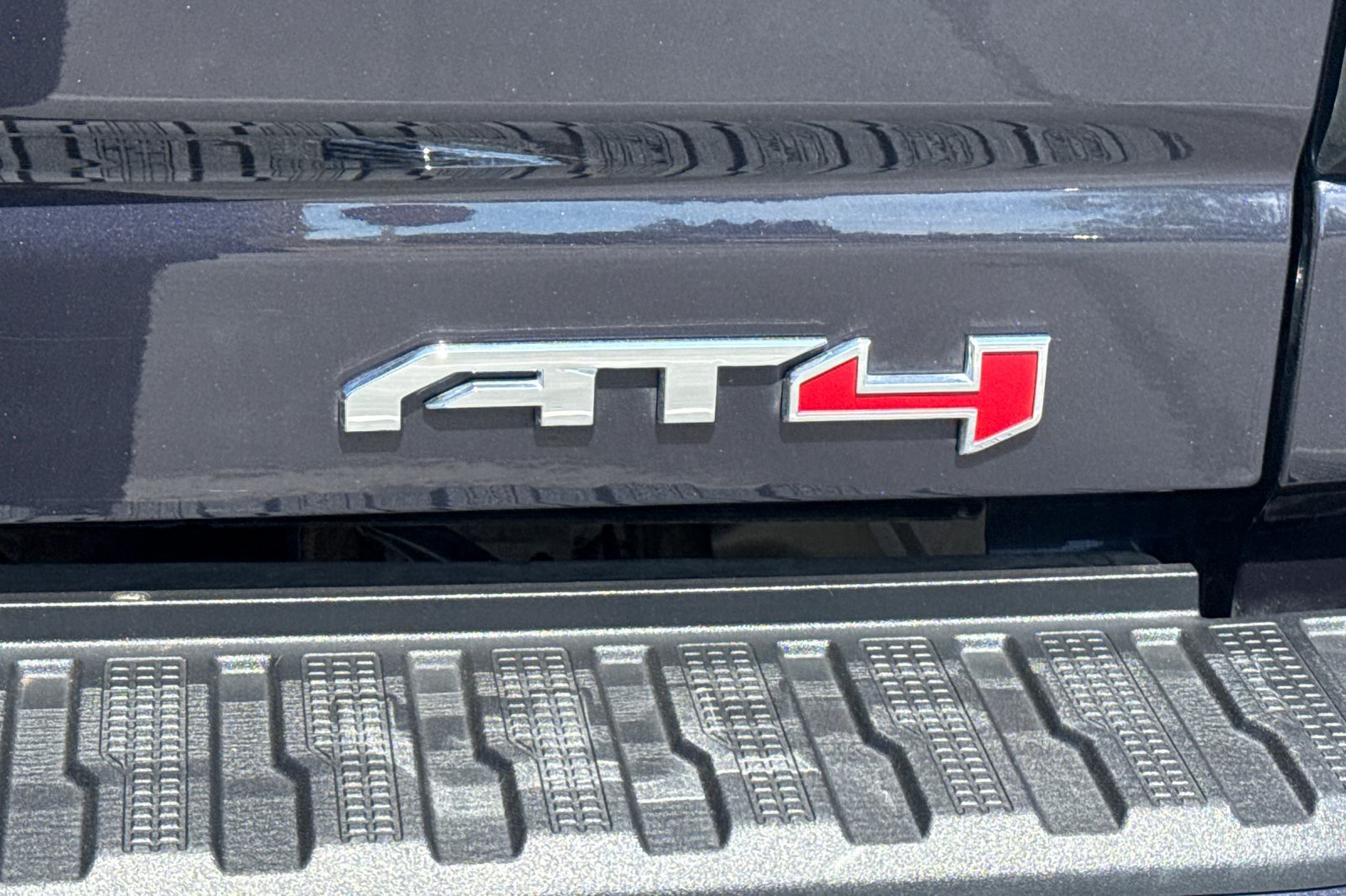 Used 2026 GMC Sierra 2500 AT4 AWD/4WD image 36