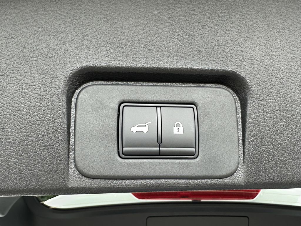 New 2026 Nissan Rogue SV image 34