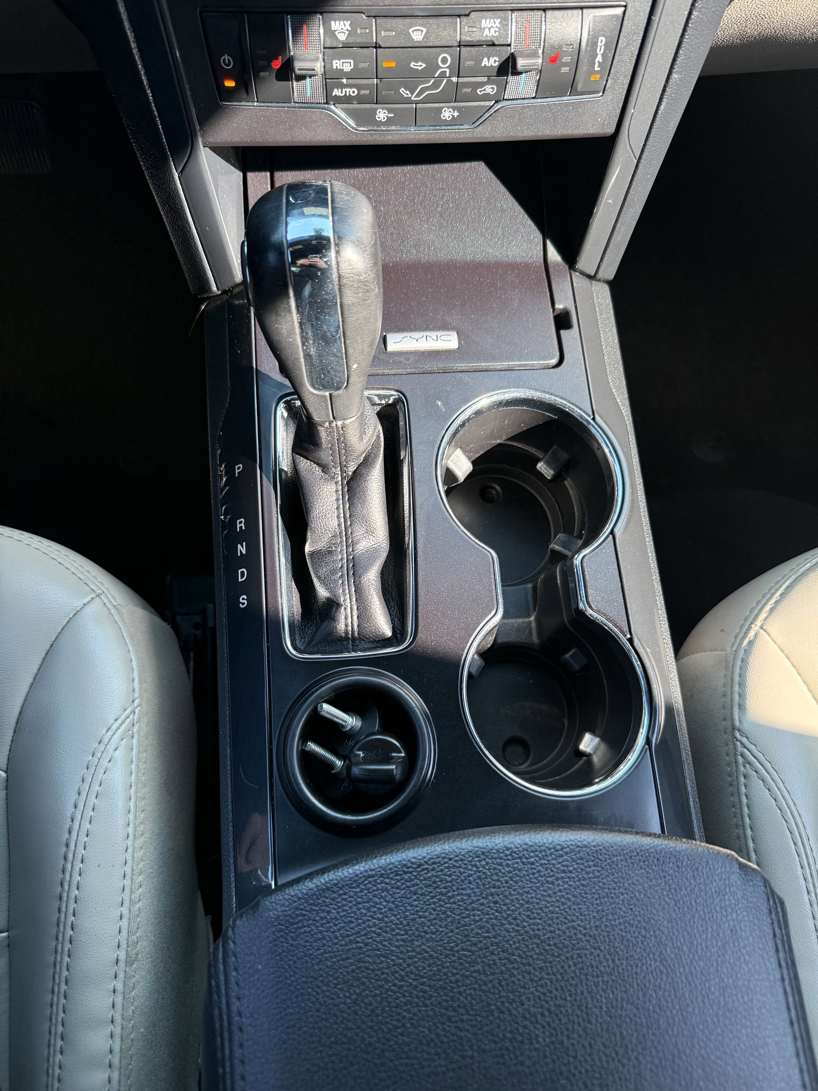 Used 2019 Ford Explorer XLT w/ Equipment Group 202A image 32