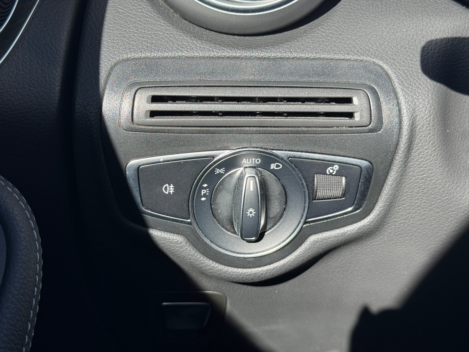 Certified 2022 Mercedes-Benz GLC 300 4MATIC image 14