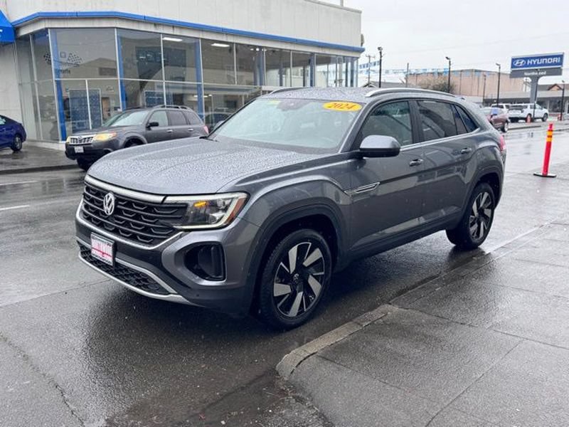 Used 2024 Volkswagen Atlas Cross Sport SE