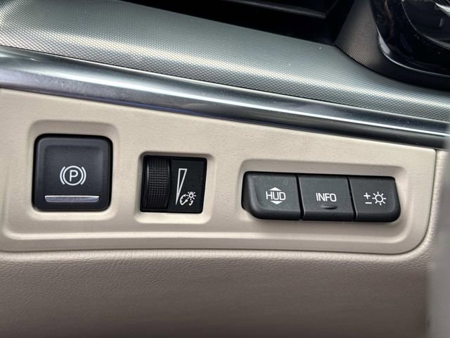 Used 2022 Cadillac XT5 Premium Luxury w/ Technology Package image 21