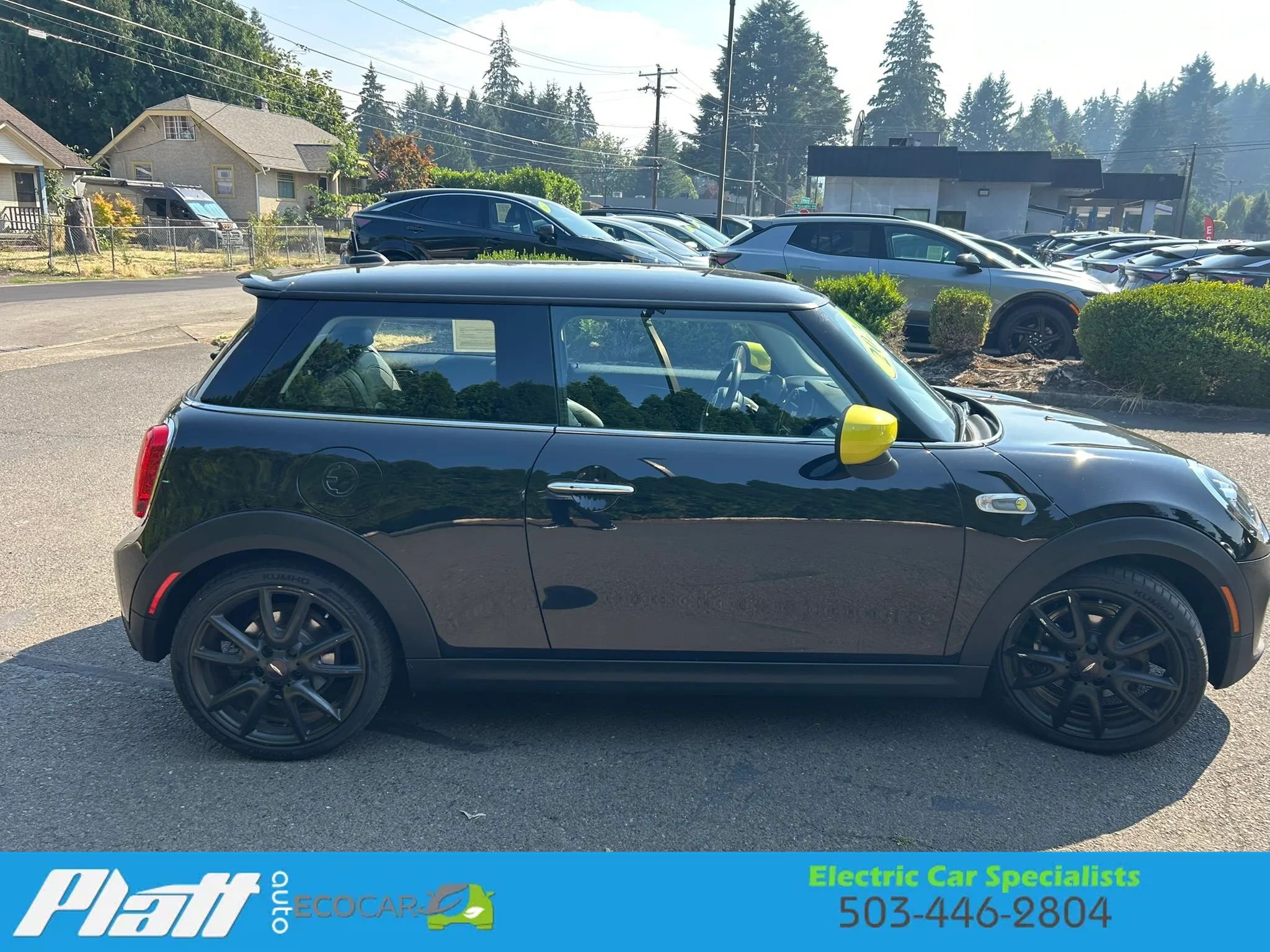 Used 2021 MINI Cooper SE w/ 6.5" Touchscreen Package FWD image 21