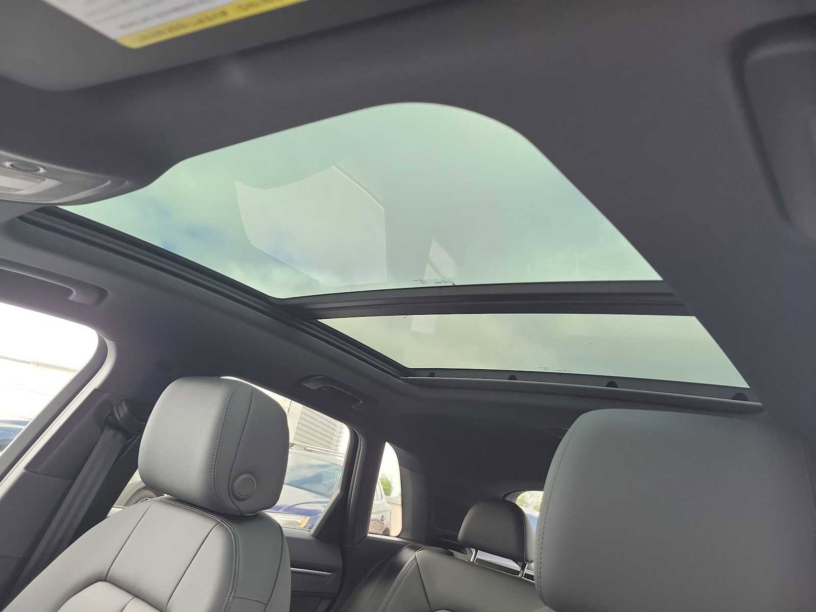 New 2025 Audi Q3 2.0T Premium image 18