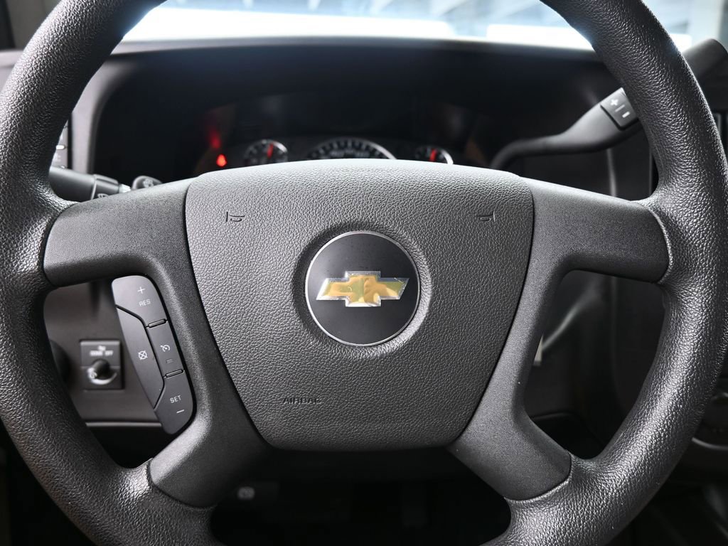 Used 2024 Chevrolet Express 2500 w/ Driver Convenience Package image 25