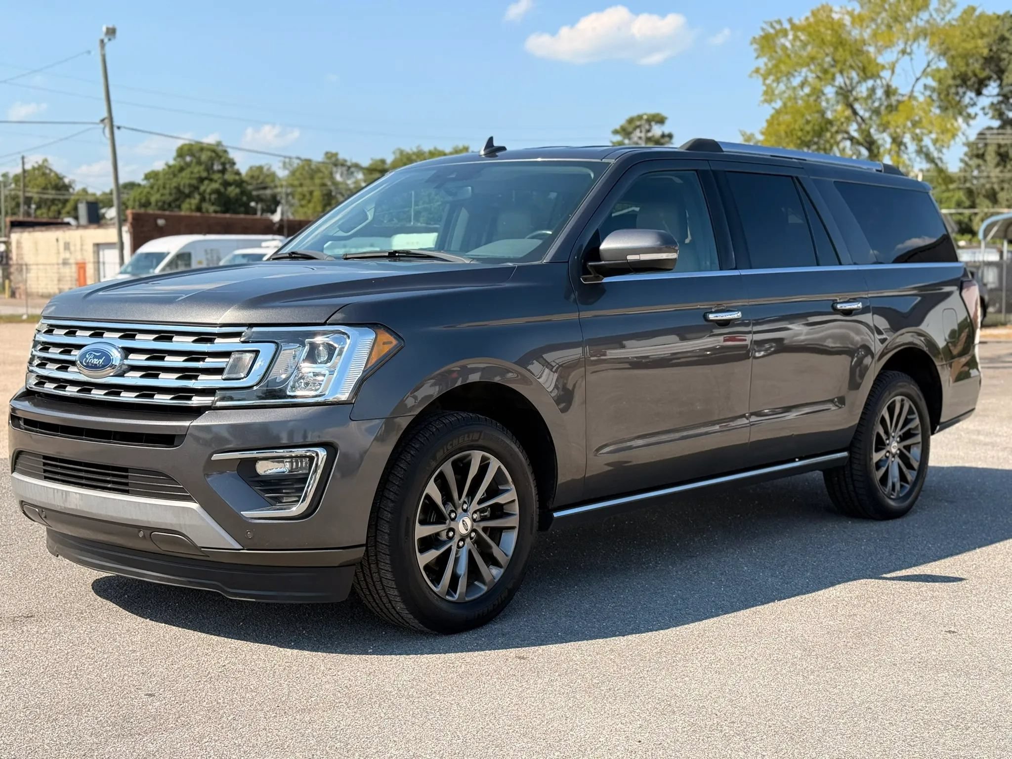Used 2020 Ford Expedition Max Limited RWD image 6