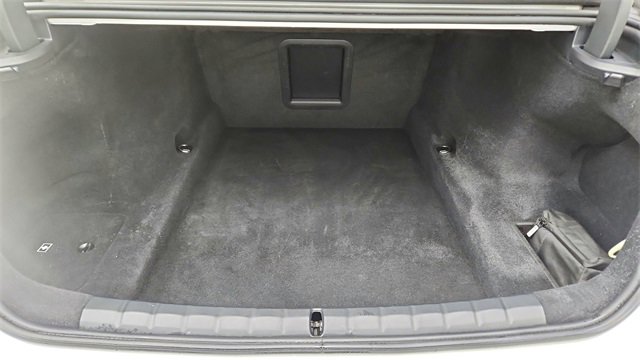 Used 2023 BMW 740i w/ Executive Package image 15