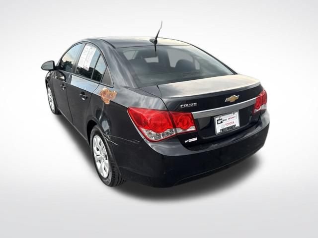 Used 2014 Chevrolet Cruze LS FWD image 3