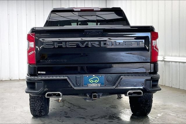 Certified 2024 Chevrolet Silverado 1500 LT Trail Boss w/ LT Trail Boss Premium Package AWD/4WD image 4