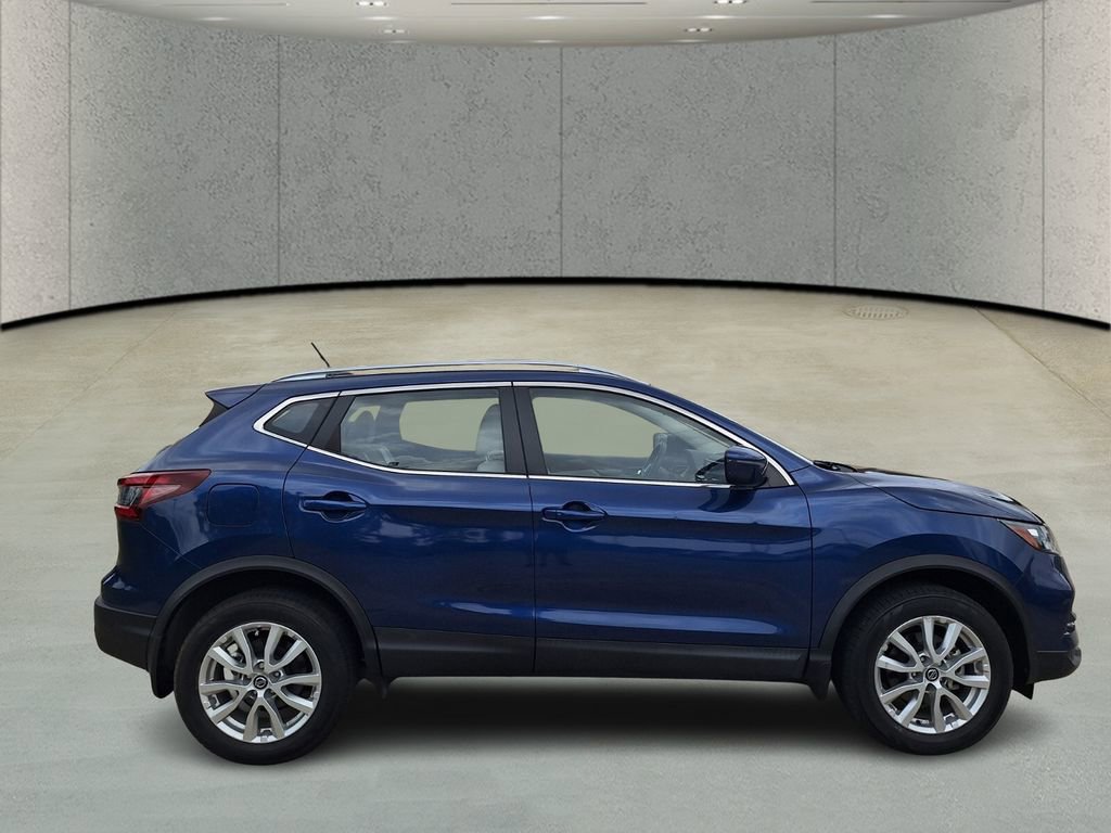 Used 2021 Nissan Rogue Sport SV image 6