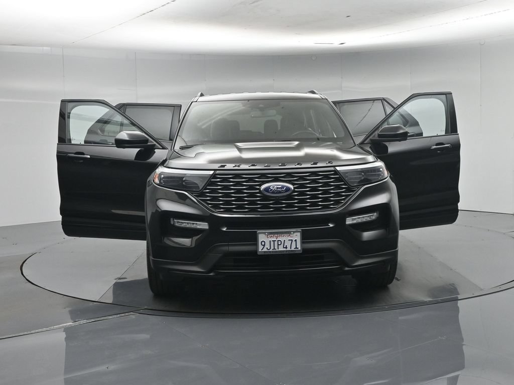 Certified 2023 Ford Explorer ST-Line w/ Class IV Trailer Tow Package RWD image 37