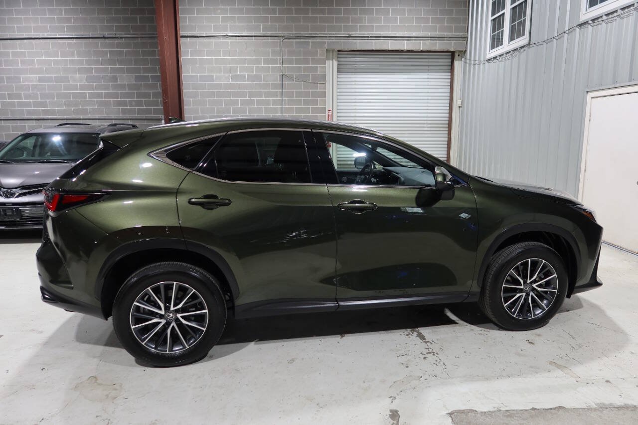 Used 2024 Lexus NX 350h AWD image 6