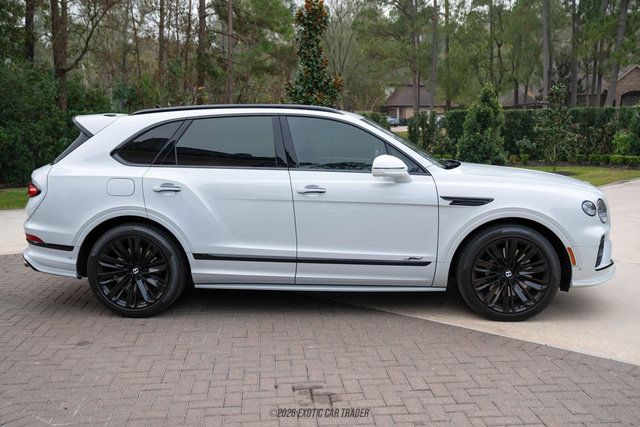 Used 2022 Bentley Bentayga Speed image 9