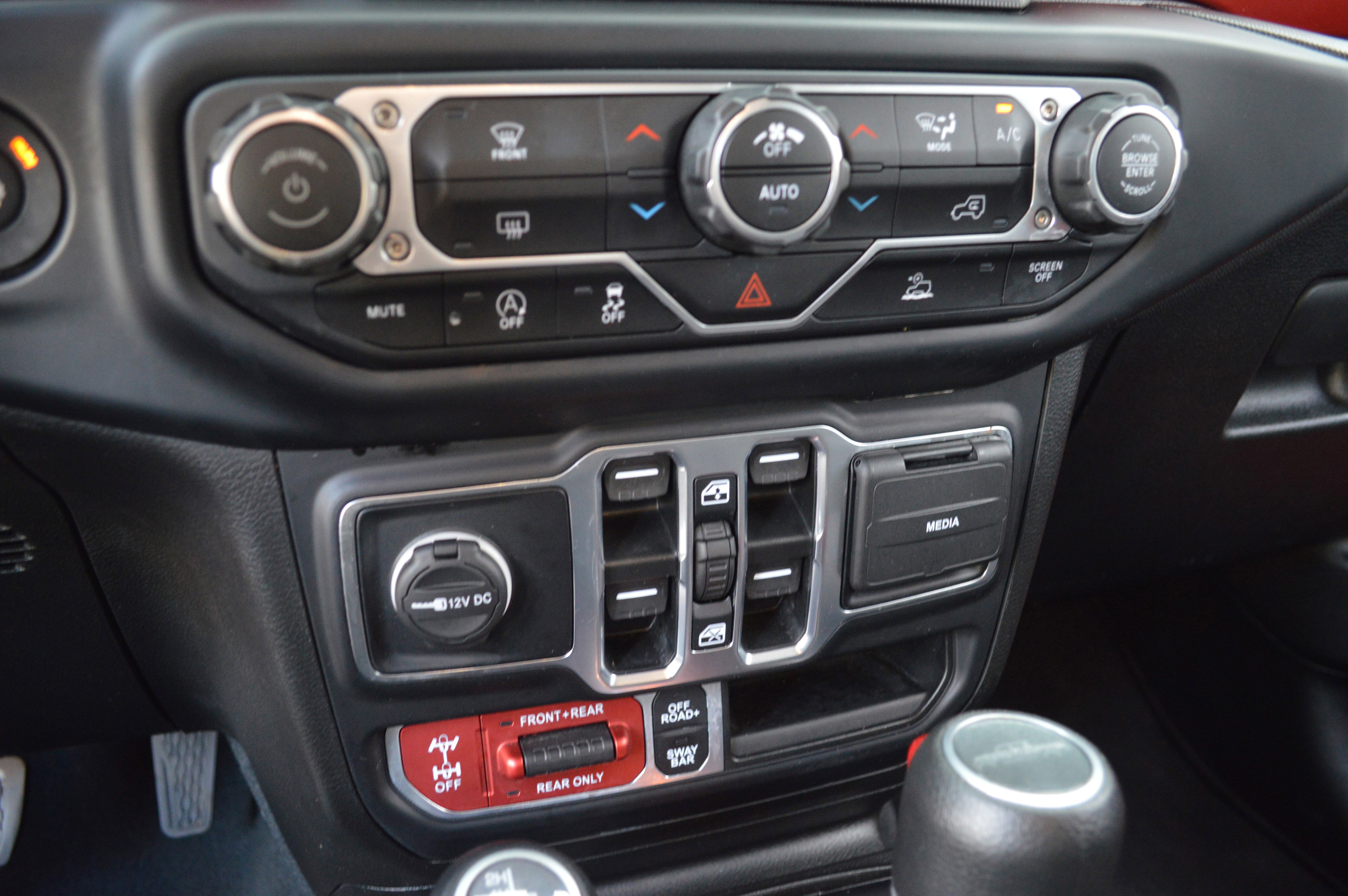 Used 2022 Jeep Gladiator Rubicon image 24