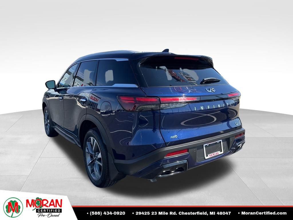 Used 2025 INFINITI QX60 Luxe AWD/4WD image 3