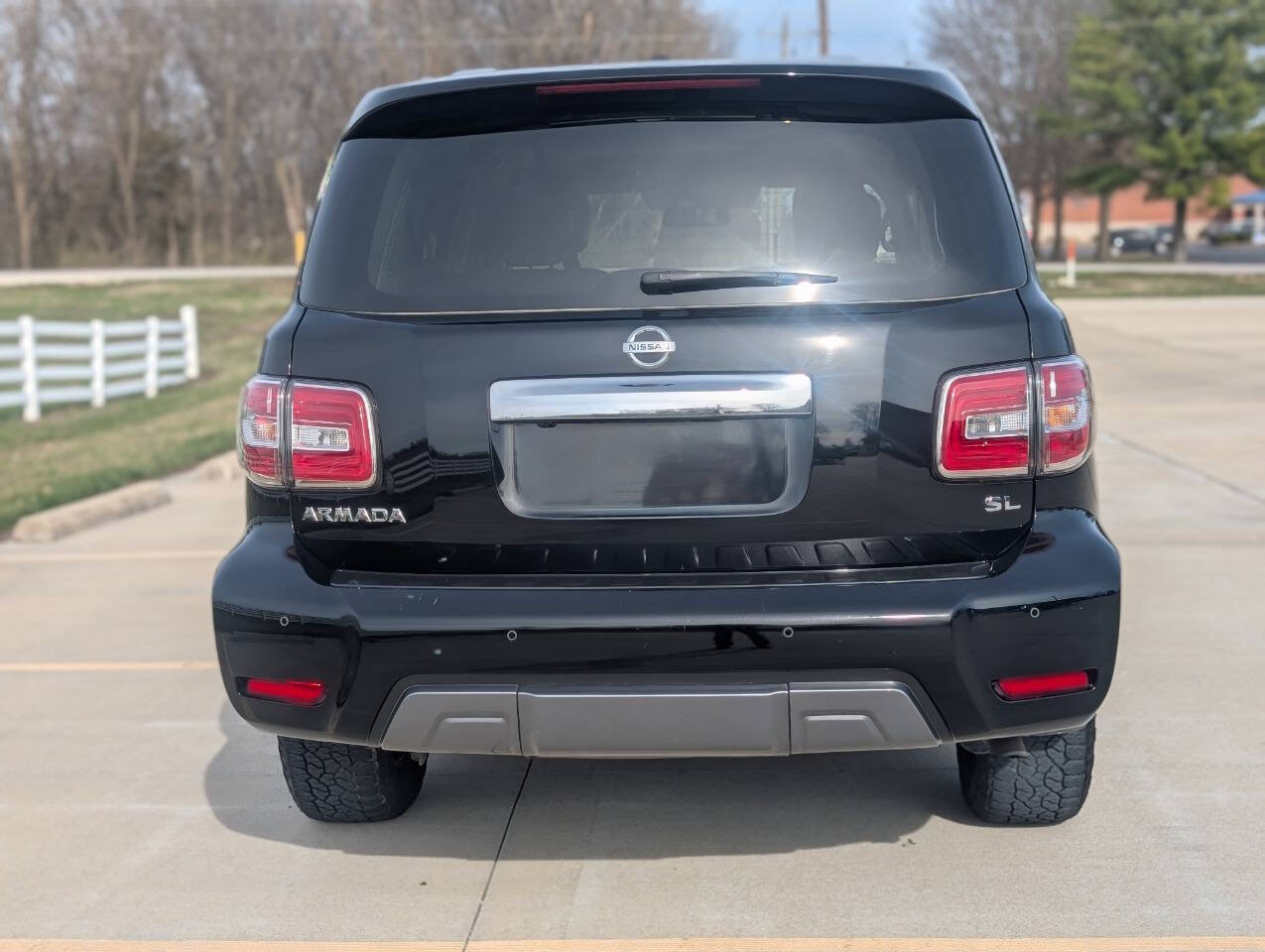 Used 2020 Nissan Armada SL w/ Premium Package AWD/4WD image 7
