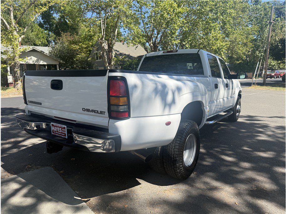 Used 2005 Chevrolet Silverado 3500 4x4 Crew Cab image 7