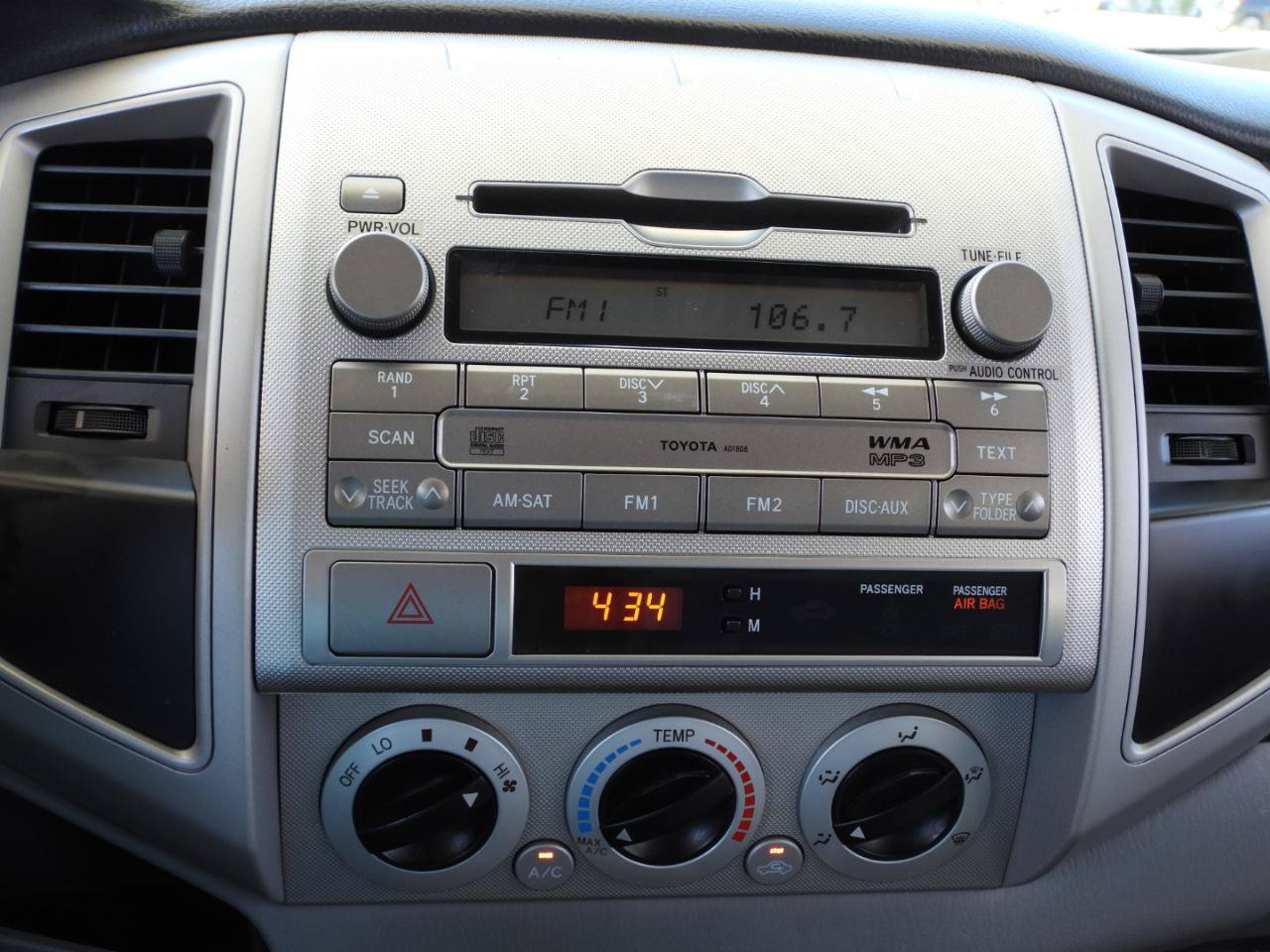 Used 2011 Toyota Tacoma PreRunner w/ SR5 Pkg #2 RWD image 59