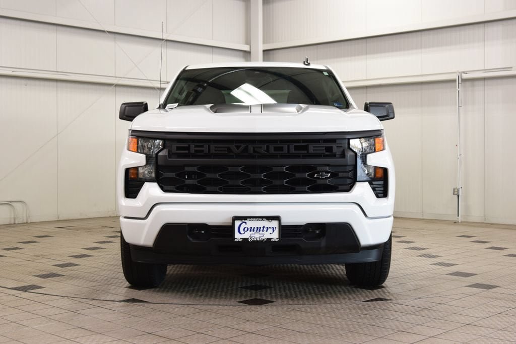 New 2026 Chevrolet Silverado 1500 Custom w/ Rally Edition AWD/4WD image 2