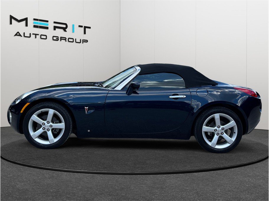 Used 2007 Pontiac Solstice Convertible w/ Preferred Package RWD image 5