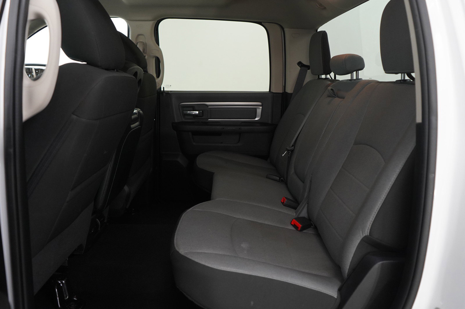 Used 2023 RAM 1500 Classic SLT image 17