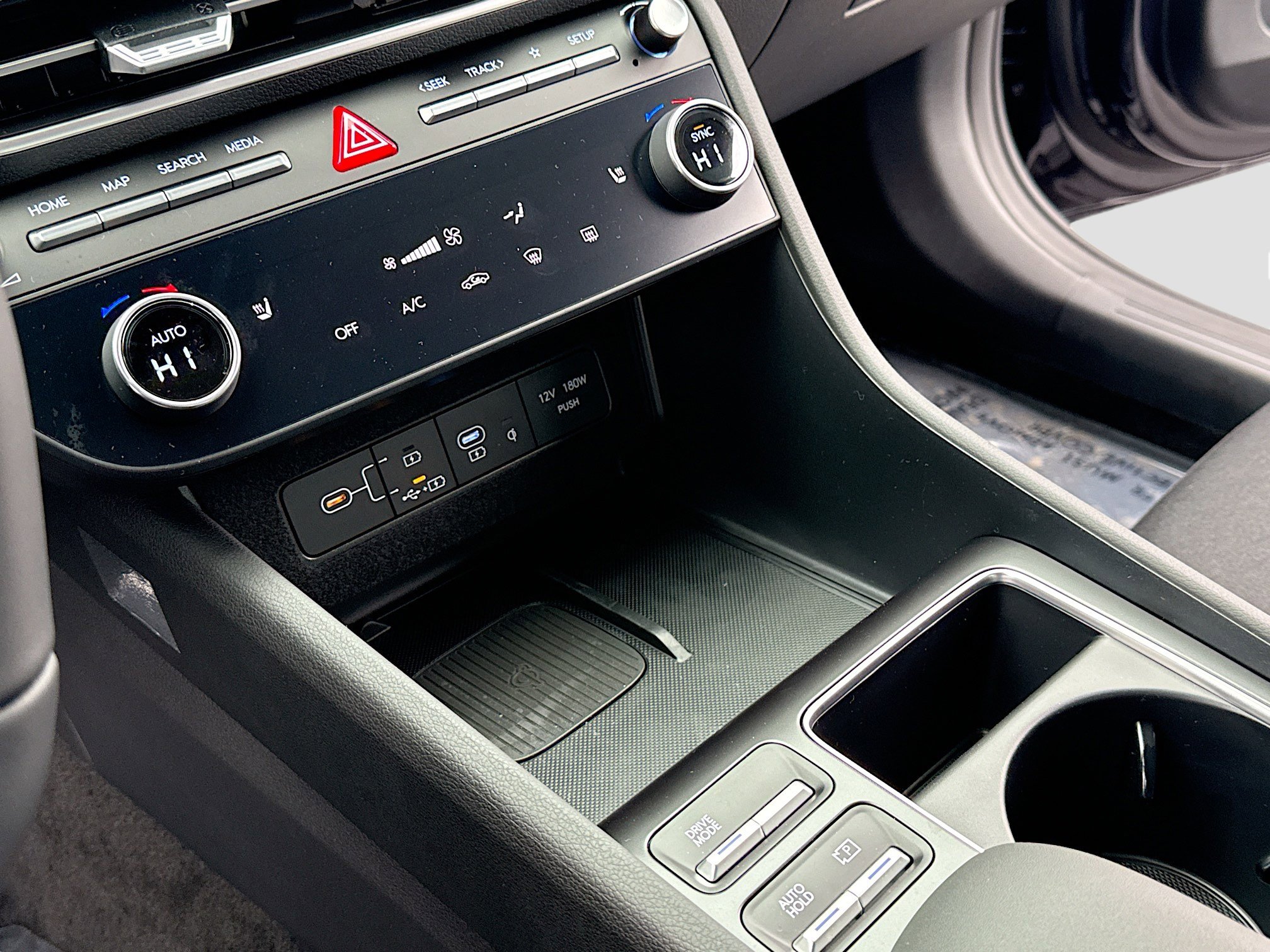 New 2026 Hyundai Sonata SEL image 9