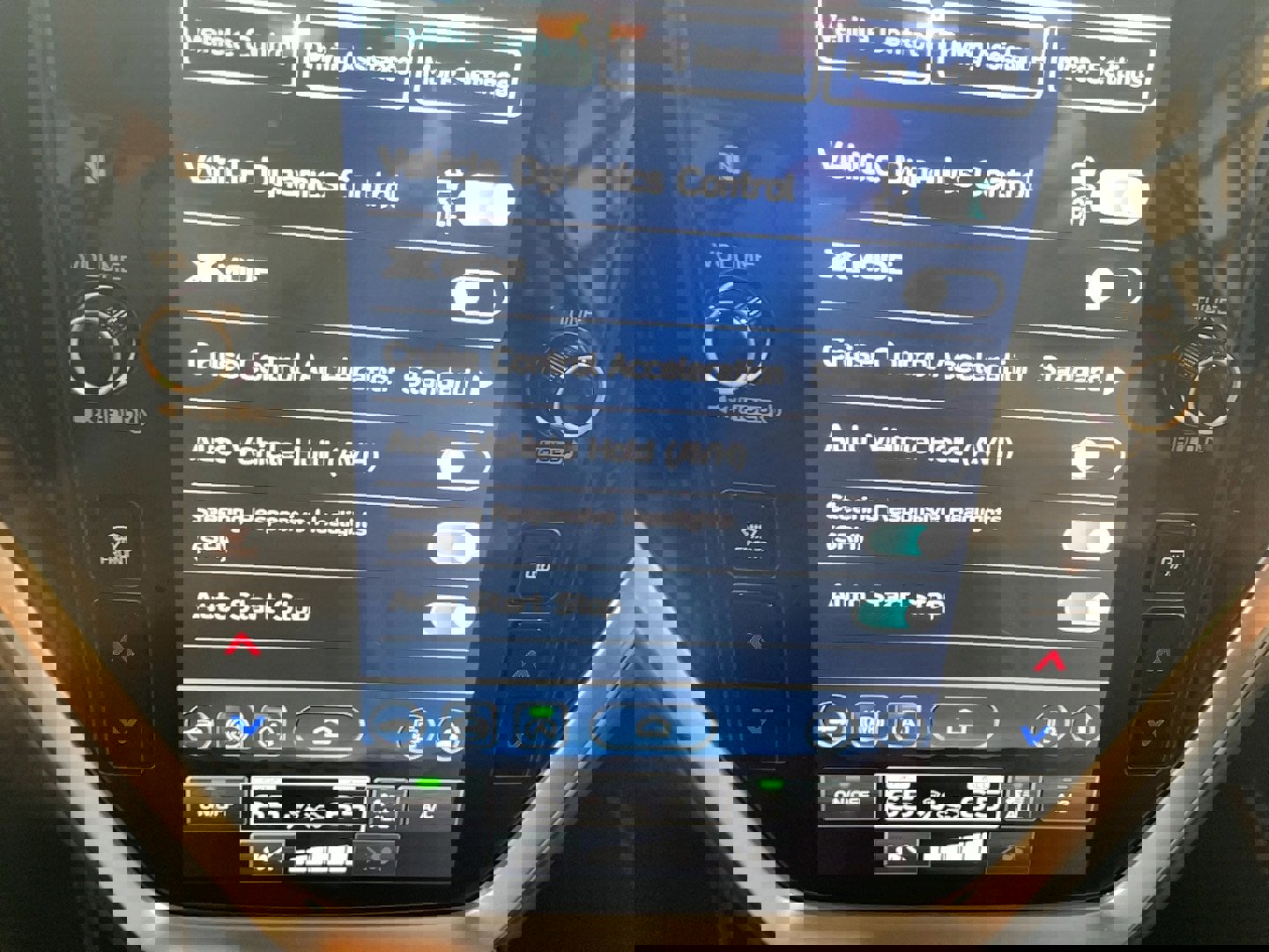 Used 2024 Subaru Crosstrek 2.0i Premium image 9