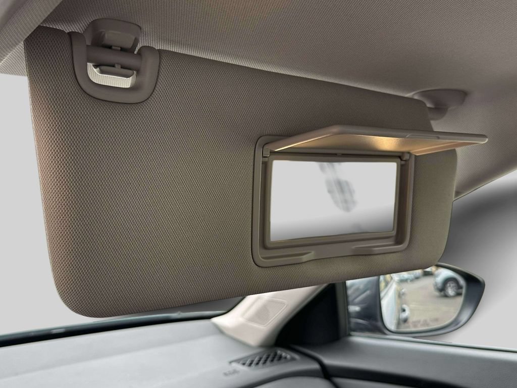 Certified 2023 Honda Accord EX image 29