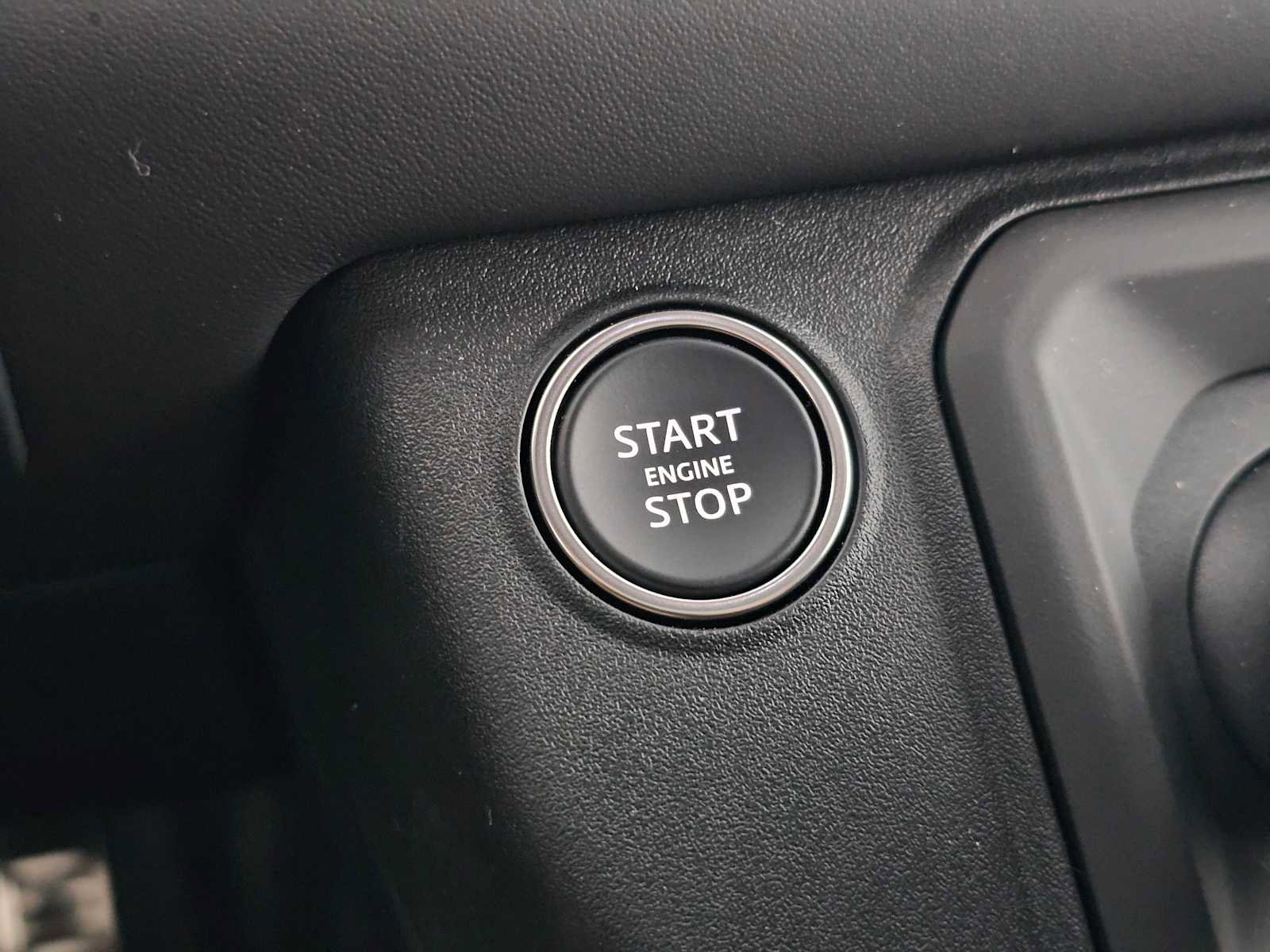 New 2024 Land Rover Defender 130 V8 image 29