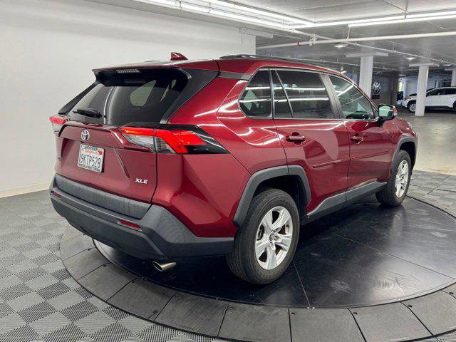 Certified 2021 Toyota RAV4 XLE w/ XLE Grade Weather Package FWD image 5