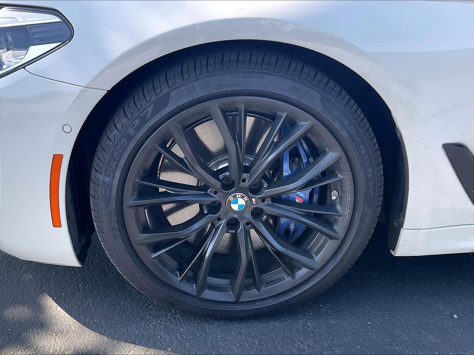 Used 2020 BMW M550i xDrive AWD/4WD image 12