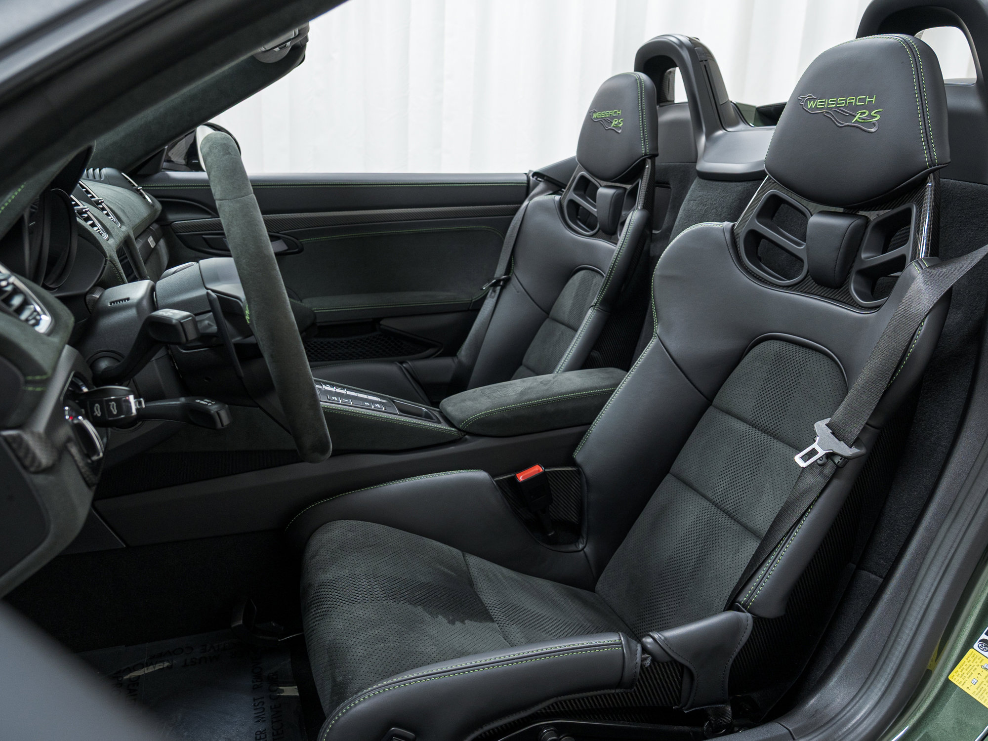 Certified 2024 Porsche 718 Boxster Spyder RS image 5