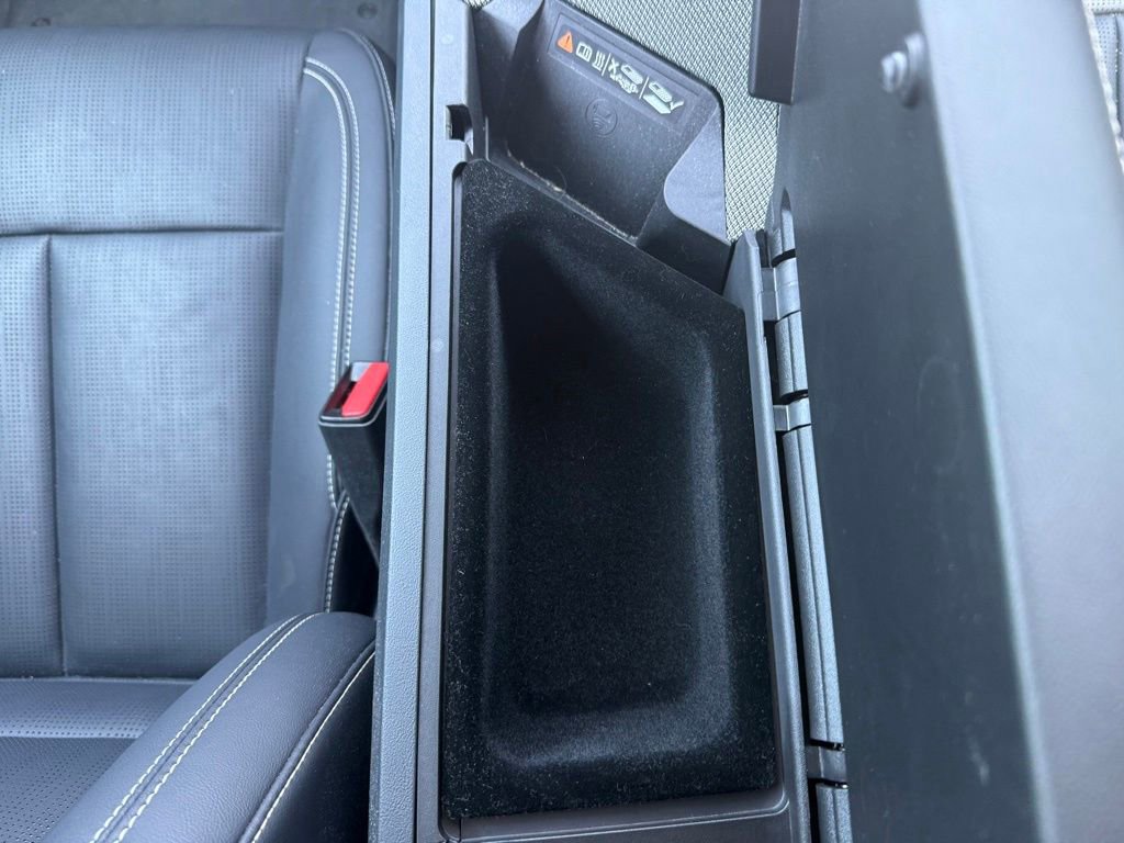 Certified 2025 Cadillac Optiq Sport 2 w/ LPO, Floor Liner Package AWD/4WD image 27