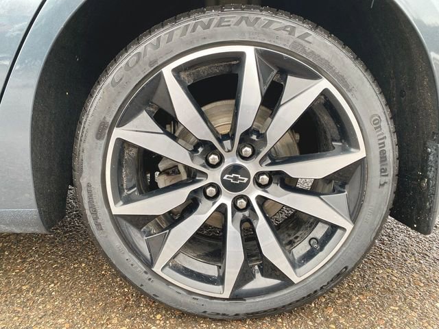 Used 2021 Chevrolet Malibu RS image 30