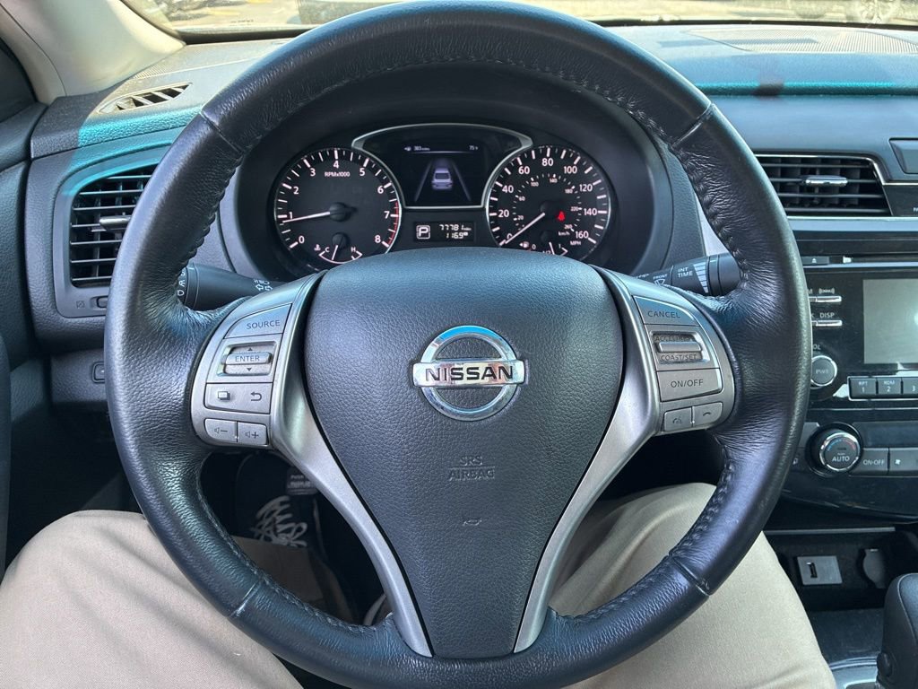 Used 2013 Nissan Altima 2.5 SV FWD image 16
