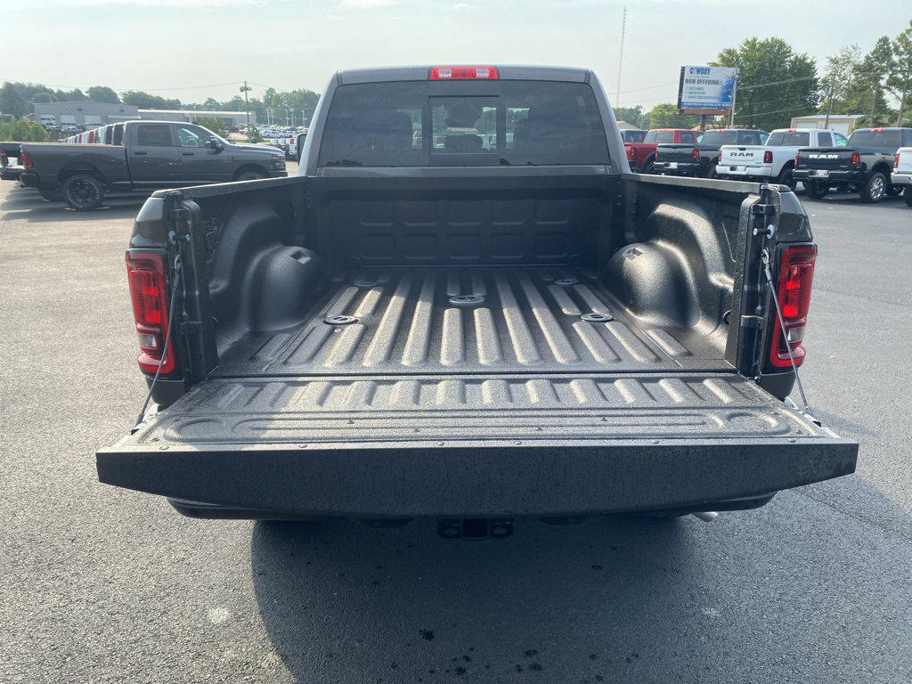 New 2026 RAM 2500 Tradesman AWD/4WD image 16