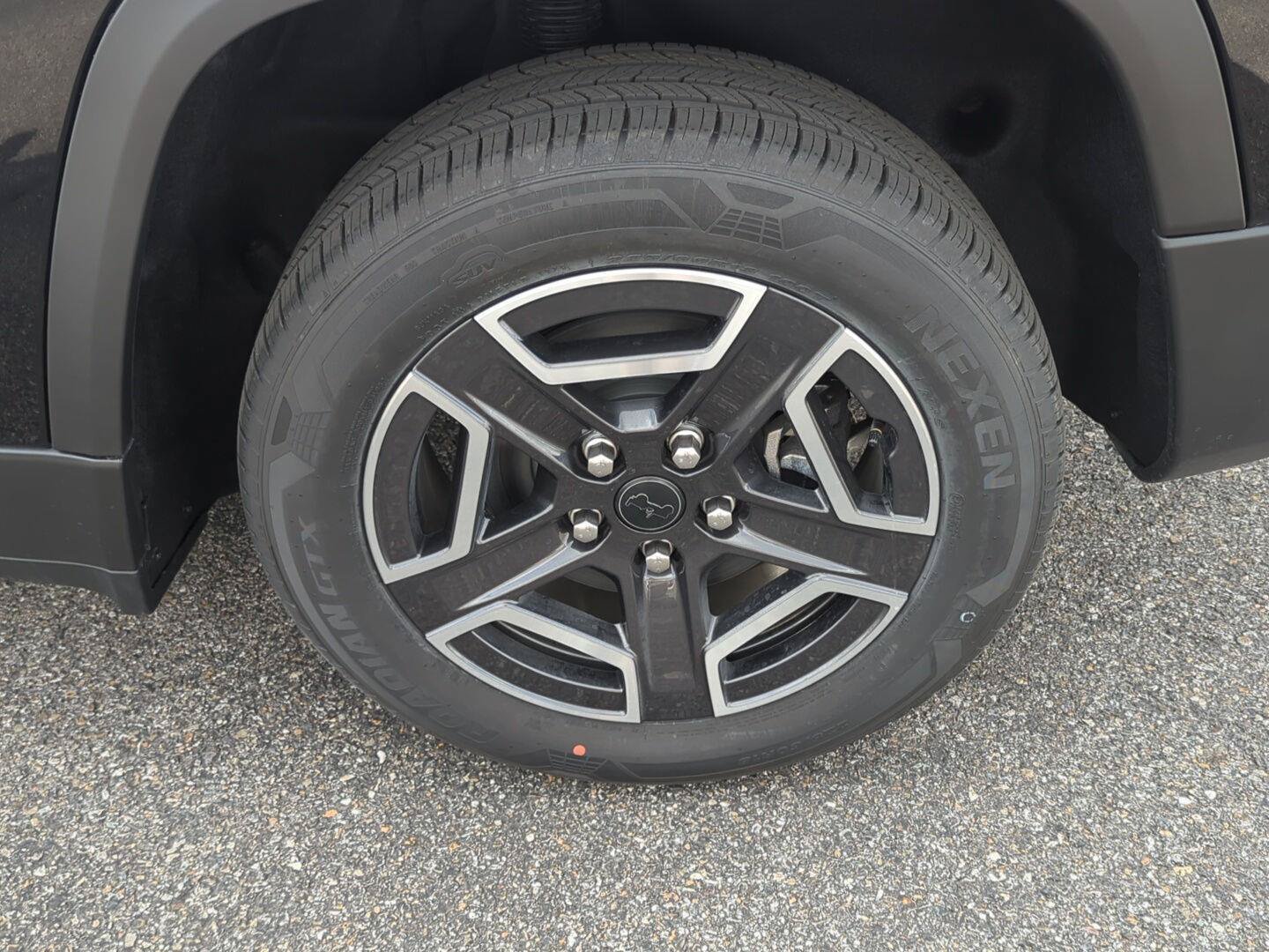 New 2026 Jeep Cherokee Laredo AWD/4WD image 9