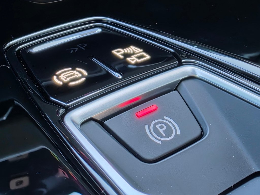New 2026 Audi A6 Premium Plus AWD/4WD image 31