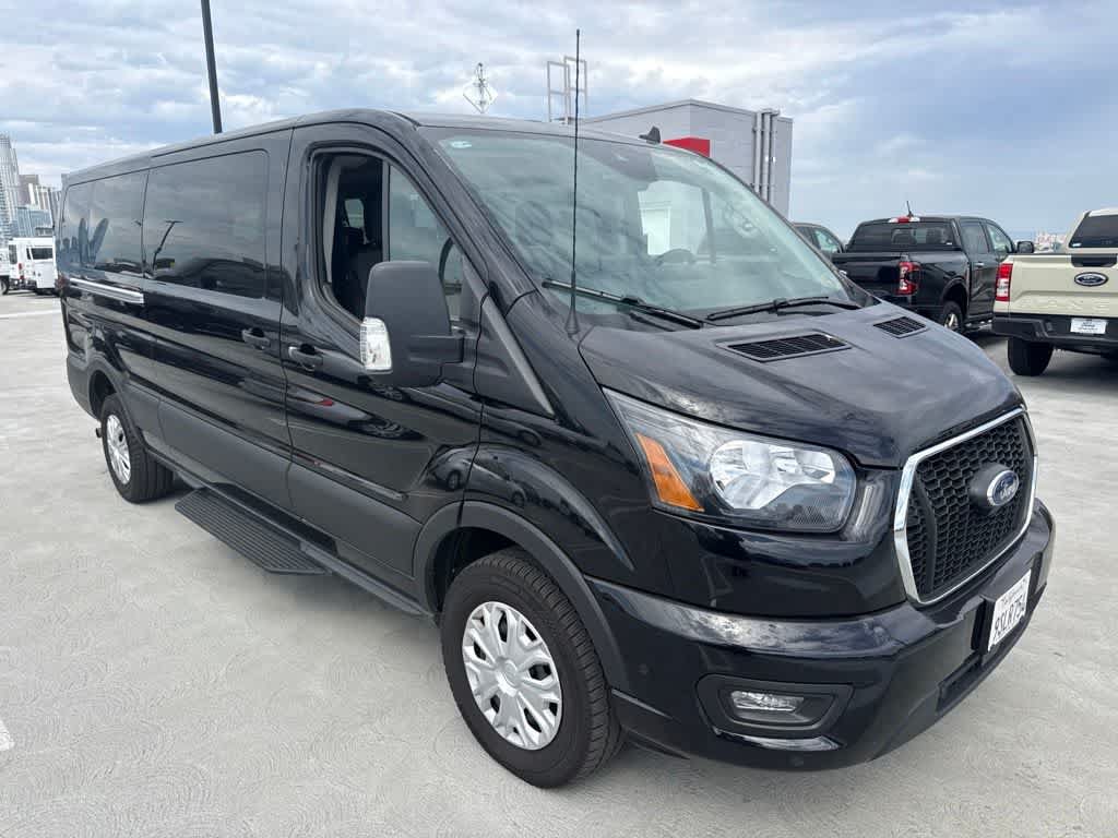 Used 2025 Ford Transit 350 XLT RWD image 7